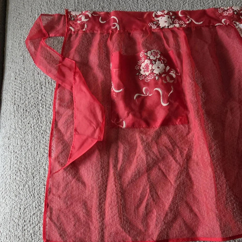 Vintage Red Sheer Hostess Apron – Retro Kitchen Glam With Floral Pocket